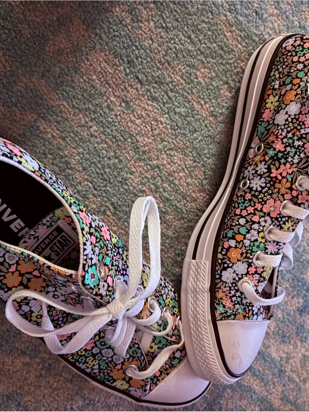 NWOT Converse All Star Floral Low Top Sneakers - Black with Multicolor Flowers - Picture 2 of 6